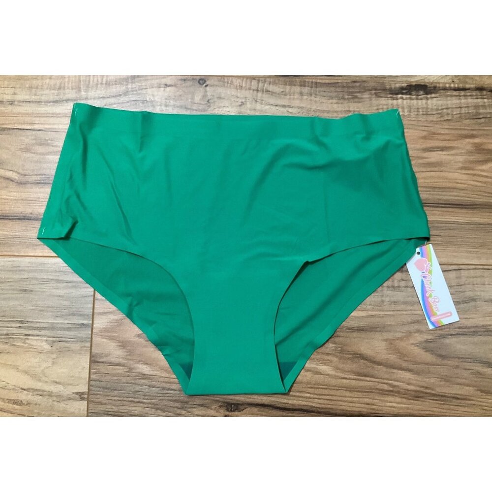 NWT Cheek Boss Green  Boyshorts Size: XL